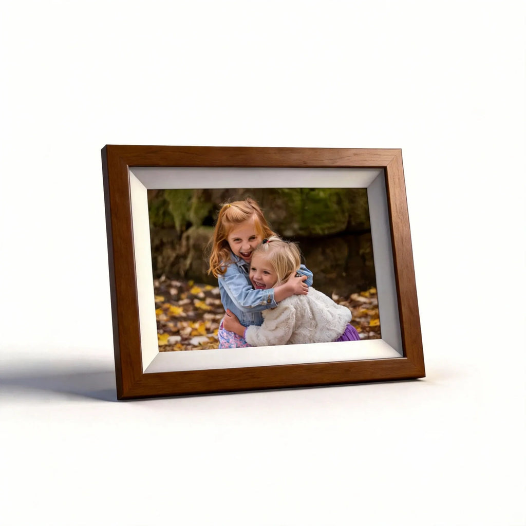 Lumeo 10-inch HD Wi-Fi Digital Photo Frame