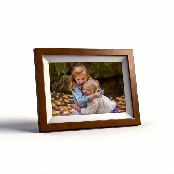 Lumeo 10-inch HD Wi-Fi Digital Photo Frame